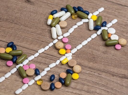 sử dụng thuốc trong các cơ sở y tế