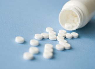 Công văn 19867/QLD-ĐK đính chính danh mục nguyên liệu thuốc không yêu cầu GPNK Công văn 19867/QLD-ĐK đính chính danh mục nguyên liệu thuốc không yêu cầu GPNK